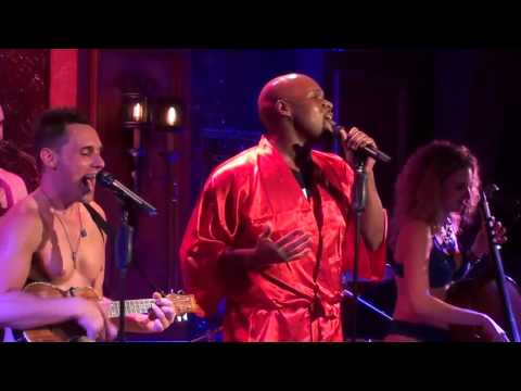 The Skivvies and Michael James Scott - Divas Medley