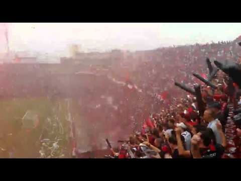 "RECIBIMIENTO IMPRESIONANTE / COLON VS BOCA UNIDOS / 2014" Barra: Los de Siempre &bull; Club: Colón