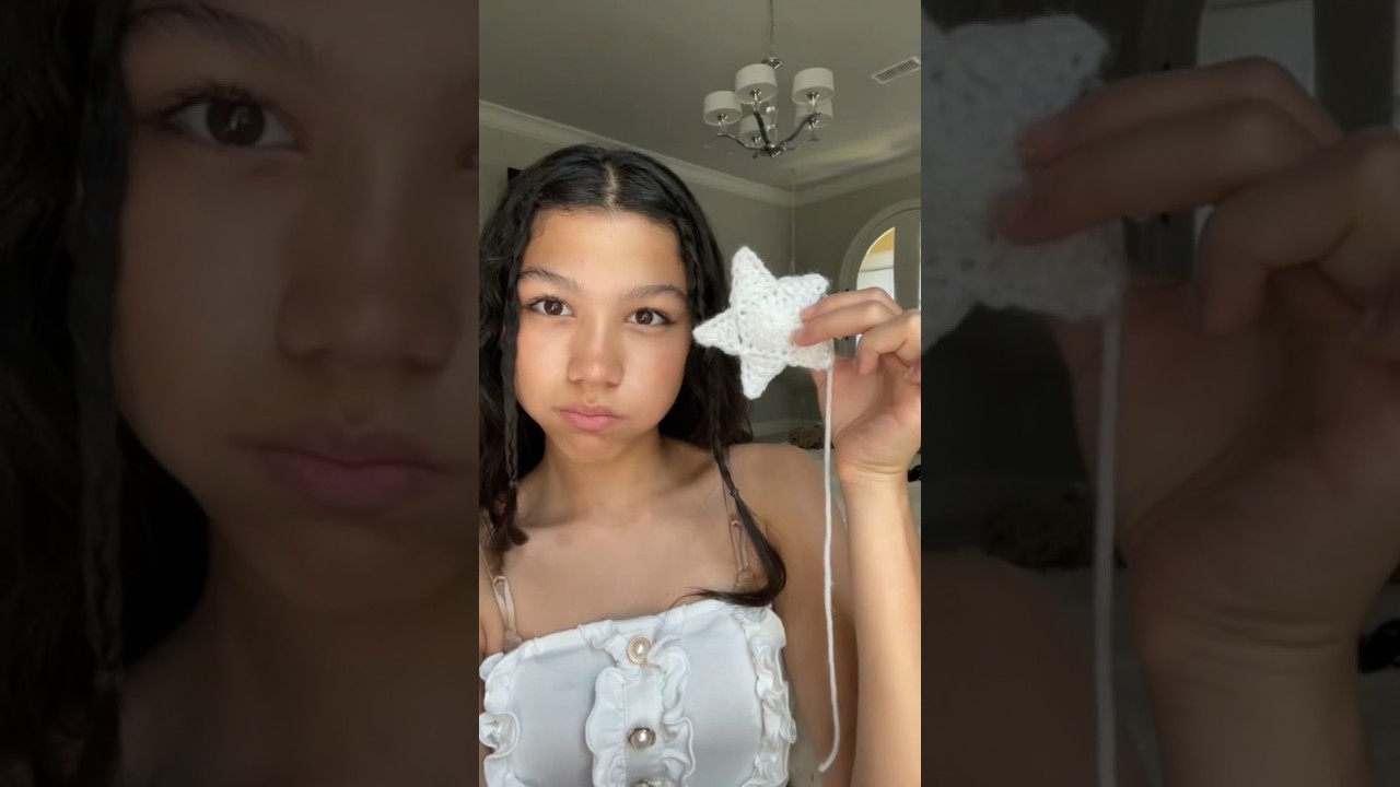 Crocheting a tote bag!