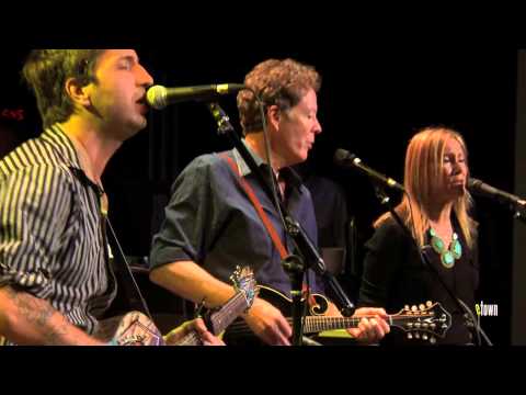 Joseph Arthur- "Saint Of Impossible Causes" (eTown webisode #474)