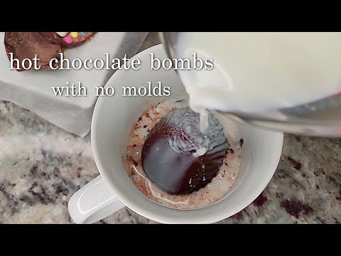CHAMPURRADO BOMBS | Hot Cocoa Bombs Recipe | VLOGMAS Day 10
