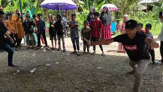 Download lagu membunga dan bepukul dari perguruan kuntau teratai putih hasyim harimau mp3 Download lagu membunga dan bepukul dari perguruan kuntau teratai putih hasyim harimau mp3