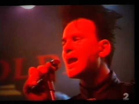 Golpes Bajos : Malos tiempos para la lírica ( HQ )