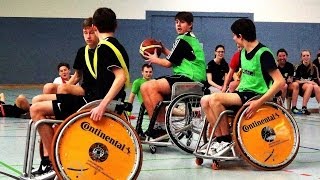 preview picture of video 'Schüler aus Moringen spielen Rollstuhl-Basketball'