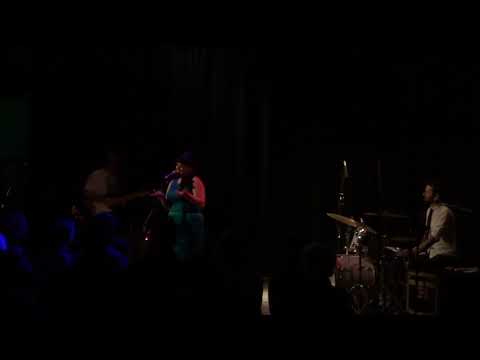 Tami Neilson -  Story To "Stay Outta My Business" [HD] (2019 live @ Feierwerk | München)