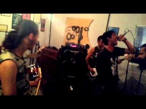 Mundo di Mierda - Polícia, Maconha e Bicicleta (Destrua o Poder Não as Pessoas 6)