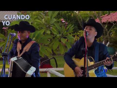 Los Meros Meros - El Popurri Mas Chucho (En Vivo)