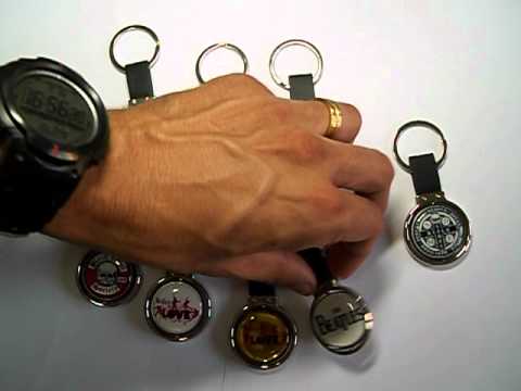 Chaveiro ROCK metálico dupla face