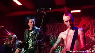 Total Chaos  - Punk Invasion