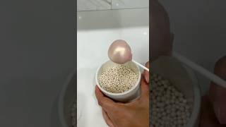 Download lagu Covering cake pops with edible glitter hack #shorts mp3 Download lagu Covering cake pops with edible glitter hack #shorts mp3