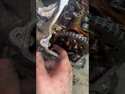 Full engine rebuild on a can am outlander