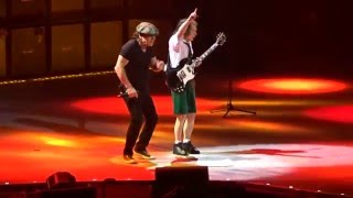 AC/DC &quot;Given the Dog a Bone&quot; Xcel Energy Center 02/14/2016
