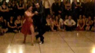 Chicho Frumboli y Juana Sepulveda - 4° tango - 22-5-10 Palermo (Italy)