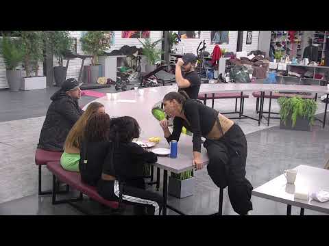 MINA OBLJASNILA NOVONASTALU SITUACIJU - 04.12.2022. - INSTA TV