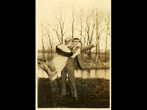 Linger A Little Longer - Sydney Raymond & His Commanders (Syd Lipton) - Sterno 1081