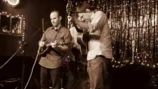 Lonesome trio plays "House Song" the Parkside Lounge