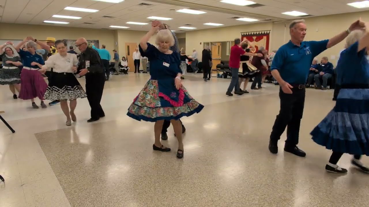 Round dancing with Carolyn Ahart cueing at the Spring Fling in St. Louis, MO 5/3/25.