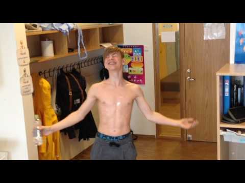 ekki seena music video