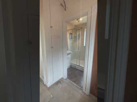 41 Chequerfield Road • WF8 2BJ