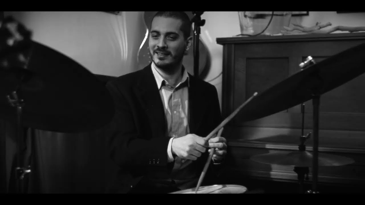 Promotional video thumbnail 2 for Serafeim Tourikas and his band