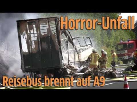 Busunfall auf der A9: Gaffer an den Pranger stellen