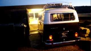 preview picture of video 'vw bus drops air ride to fit in the garage. Scotland'