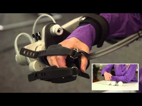 Video of a patient training with the new ArmeoPower with ManovoPower