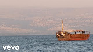 Bill & Gloria Gaither - Peace, Be Still (Live)