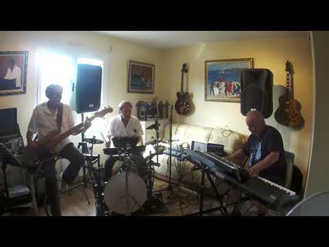 Papy Jazz Rockeur, ISN'T SHE LOVELY COVER PAR BLUE-TIE TRIO