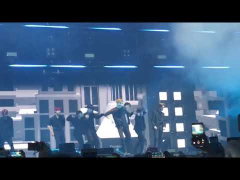 (FANCAM) Boomerang - wannaone 180804 #WannaOne1TheWorldinBKK