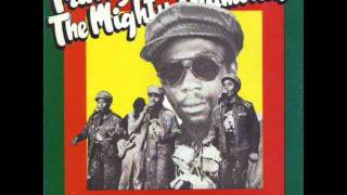 Trinity Meets Mighty Diamonds - Hustler