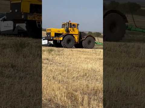 Коли вивів монстра на стерню 🔥 К-700 у ділі #viral #automobile #diy