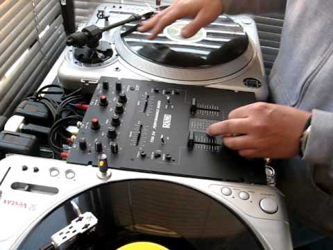 DEEJAY JULICIO  2007 OLD  SCRATCH VIDEO @ HOME CHILE