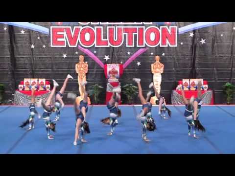 Lightning Cheerleading Strike Youth 1