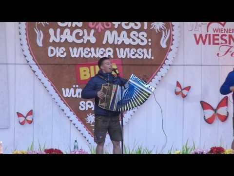 Wiener Wiesn-Fest 2017 - 8. Oktober: Fliege mit mir in die Heimat - Die Jungen Waldensteiner