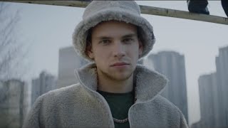 Musik-Video-Miniaturansicht zu Cooler Than Me Songtext von Lucky Luke