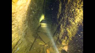 preview picture of video 'Srebrna Góra. Nurkowanie w XVIII w. Studni z Loszkiem. Diving in 18th century well with dungeon.'