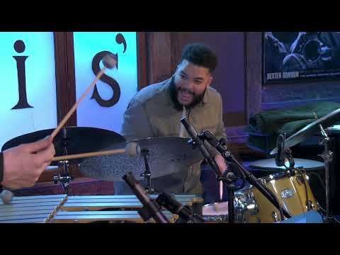 Simon Moullier & Nicole Glover Quartet - Spin Dance