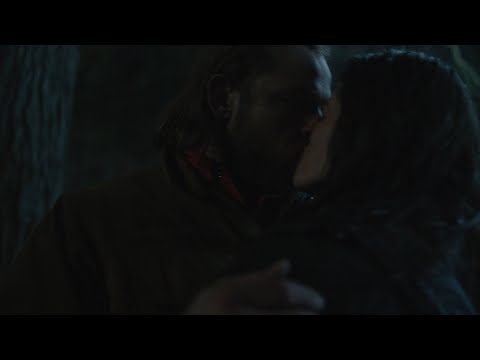 Gabriela and Bode end up kissing