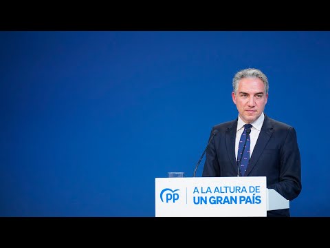 Elías Bendodo ofrece una rueda de prensa