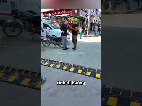 Bạn đã bao giờ thấy gờ giảm tốc có gai chưa?🤔