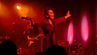 Catherine Ringer: Como va (live in Strasbourg)