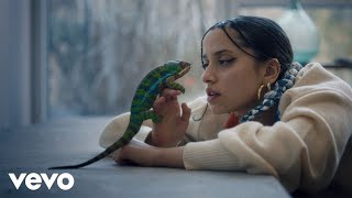 Léa Sen – “I Feel Like I’m Blue”