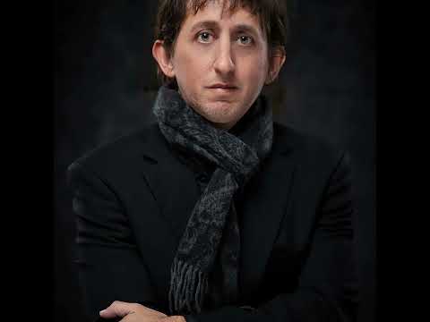 Crafting Compelling Content: A Conversation with Michael Holstein