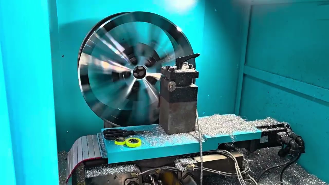 AZURE 24-Inch High Precision PLC Controlled CNC Alloy Wheel Repair Lathe Machine