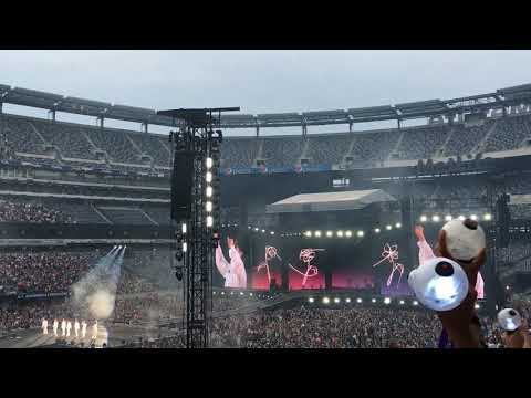 BTS (방탄소년단) MetLife Stadium 190519_4 Introduce