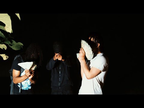 Eezy x Rez Grittin x Reezy Smoove 22 - “Moving Gramz” (Official Music Video) dir. by MMF