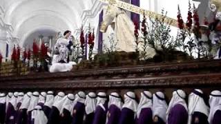 preview picture of video 'Procesion de Jesus Nazareno de La Merced Antigua Guatemala'