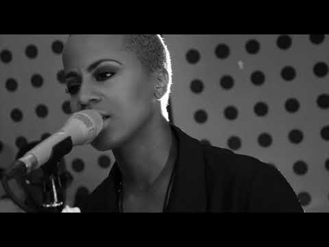 Much Better (Live Session) - Stephanie Sounds