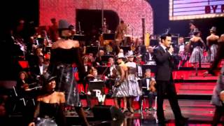 [HD] Robbie Williams [Intro + Have You Met Miss Jones?] - Live at Royal Albert Hall on 10 Oct 2001